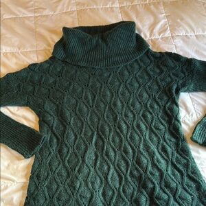 Cozy Green Turtleneck Sweater